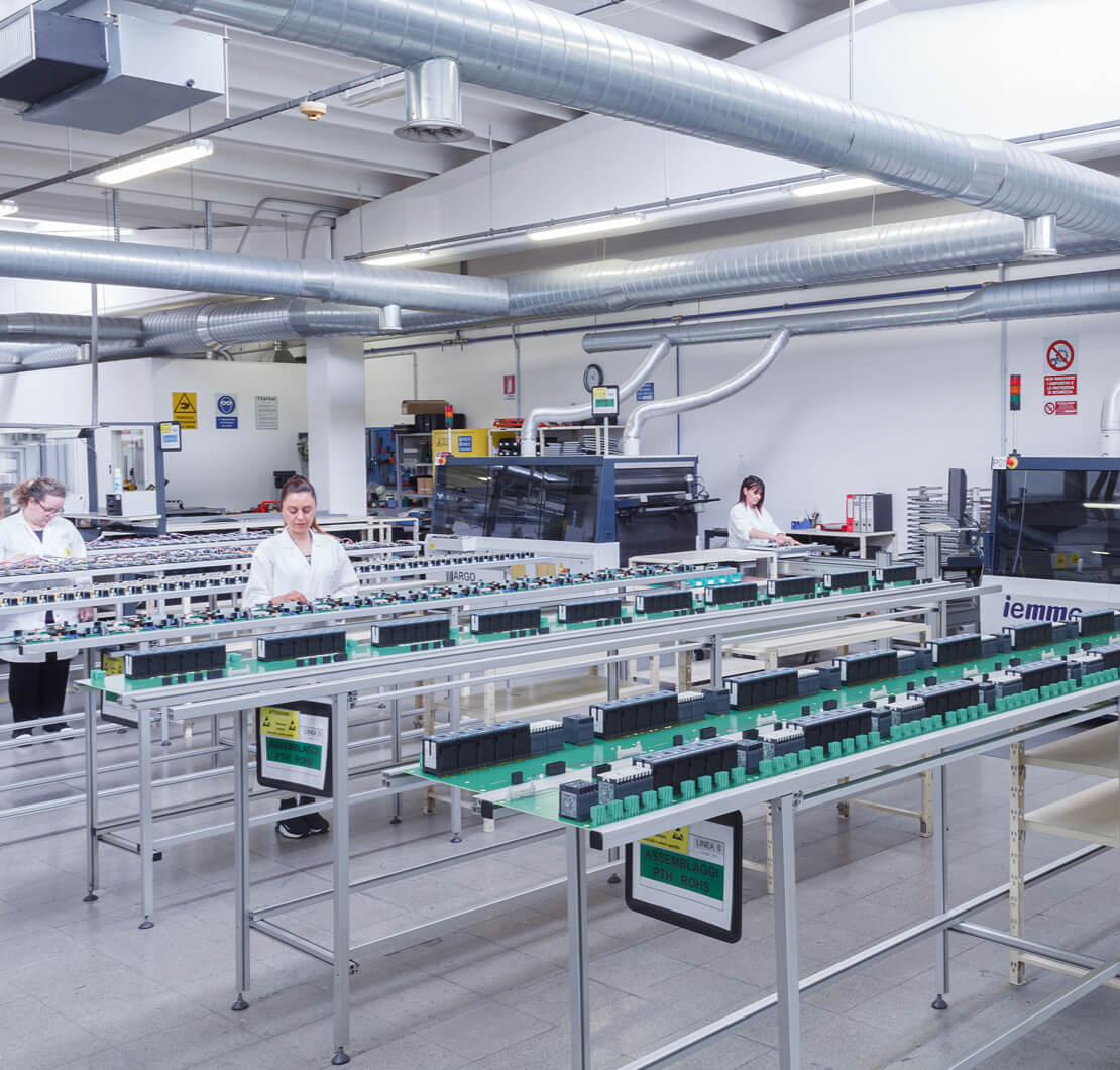 schede elettroniche produzione Milano