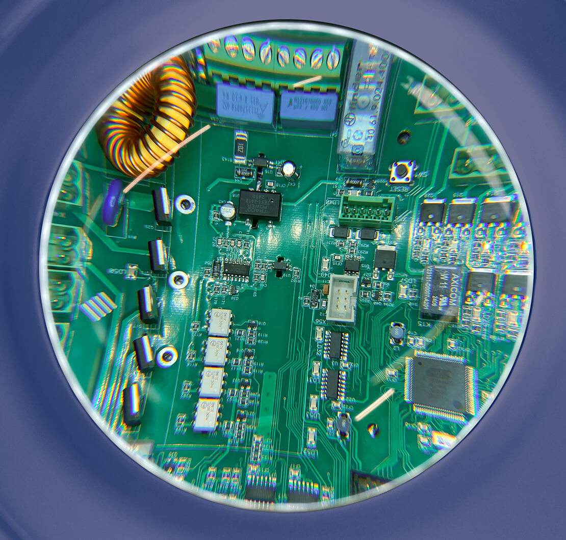 assemblaggio schede elettroniche